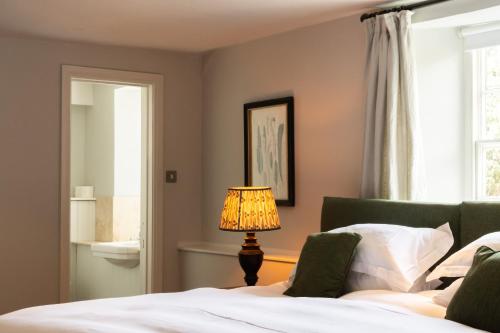 New Inn at Coln - image 9