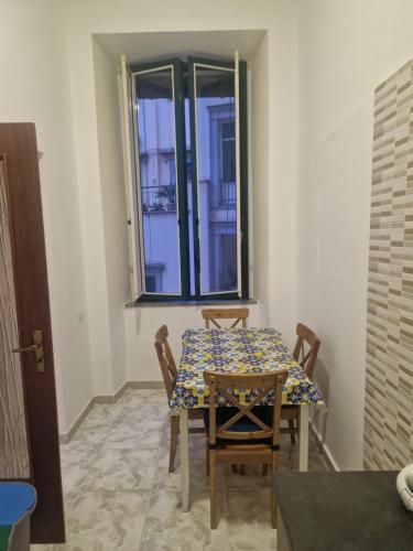 One-Bedroom Apartment image 5