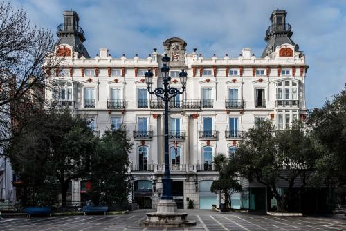 Soho Boutique Palacio Pombo - Hotel - Santander