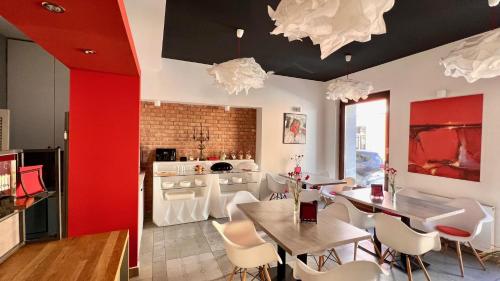 Hotel77 2