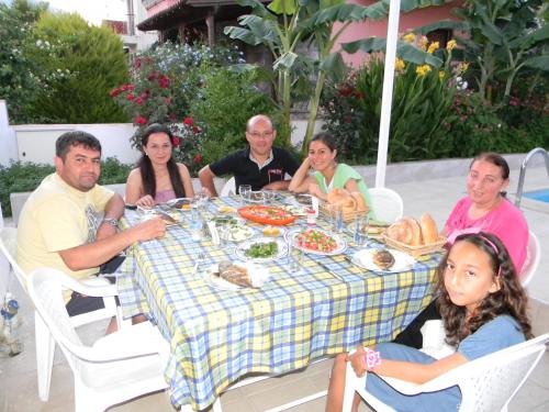 Karaca Apart Hotel - main image