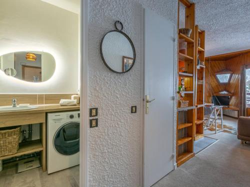 Appartement spacieux avec WiFi au pied des pistes - La Daille - FR-1-694-54 in Val-d'Isere