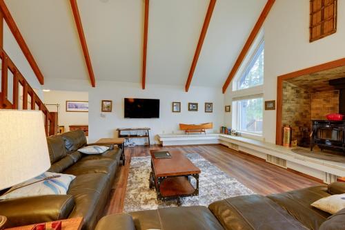 Mudge Ranch Retreat with Loft 17 Min to Bass Lake! - image 10