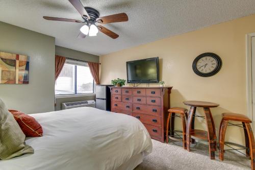 Greenwood Village Studio with Gym Access in DTC! in Englewood, USA