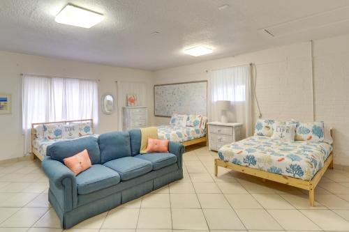 Beach Retreat in Jacksonville PetandFamily-Friendly