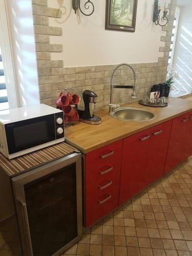 Apartamentai, su nemokama vieta automobiliui in Saugos