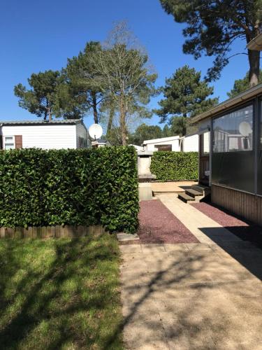 KERLANN 4 ETOILES MOBIL HOME ULTRA LUXE 2CHS 2SDB PONT AVEN