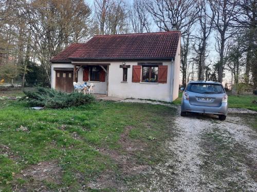 maison de campagne au calme in Chateau-Renard