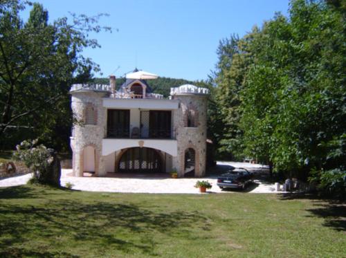 Зовнішній вигляд готелю, B&B Villa Torri Petrose in Понтелатоне