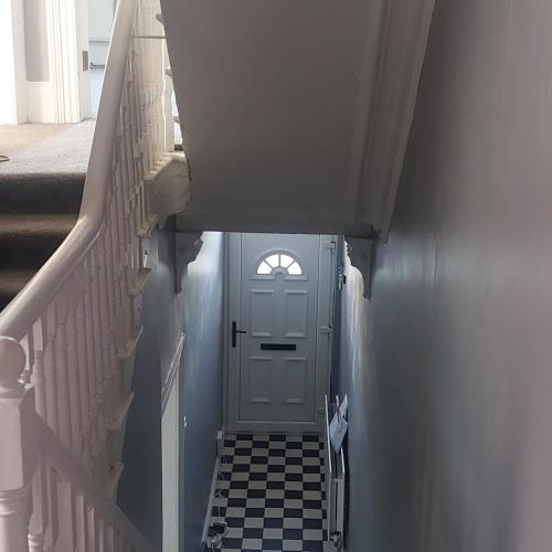 Woodstock Townhouse Belfast in บอลลีมาคาร์เรต