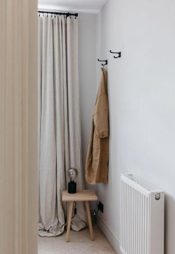 The Curator's Apartment - Spacious 2 Bedrooms, Bath (fotografie 8)