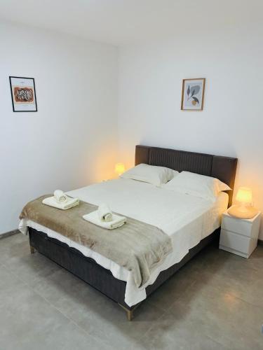 1 queen bed
