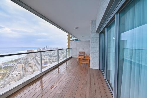 Balkon/teras, GK apartment Fabulous in Bat Yam