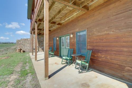 Mountain Views + Shared Pool: Ozarks Family Home in Fairfield Bay (AR)