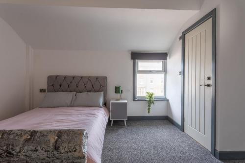 RESIDENCY LUXURY SEAFRONT HOTEL Room Type - Deluxe Room