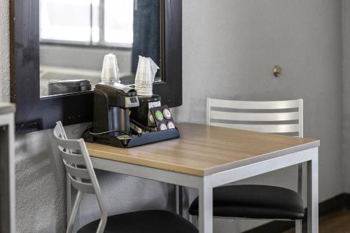 Photo - GreenTree Inn Prescott Valley