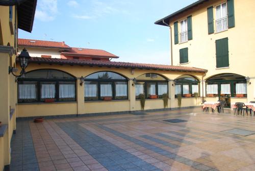  Albergo Ristorante Quadrifoglio, Pension in Urgnano bei Comun Nuovo