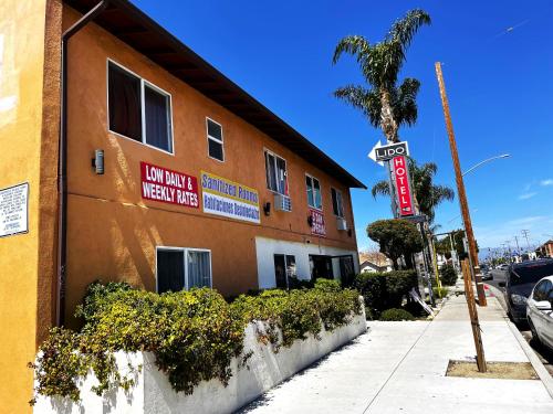 Lido Hotel in Huntington Park, USA
