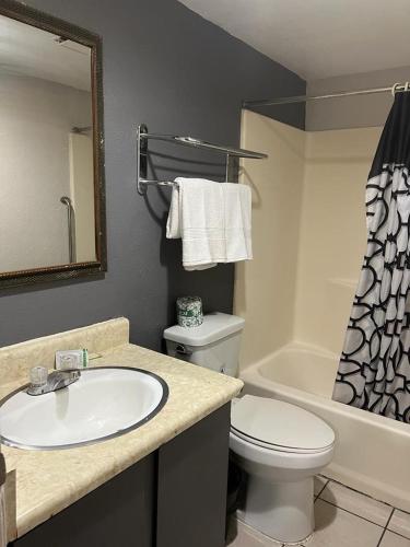 Goldstar Inn 4
