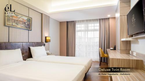 2 twin beds