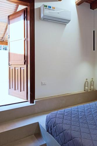 Double Room with Terrace image 10