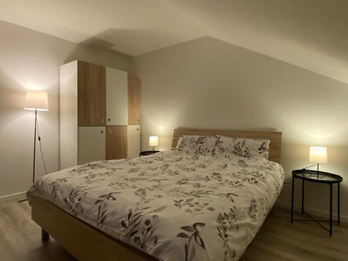 B&B Wuppertal - Marienhaus Apartment - Zentral, Parken, Netflix, Kontaktloses Einchecken - Bed and Breakfast Wuppertal