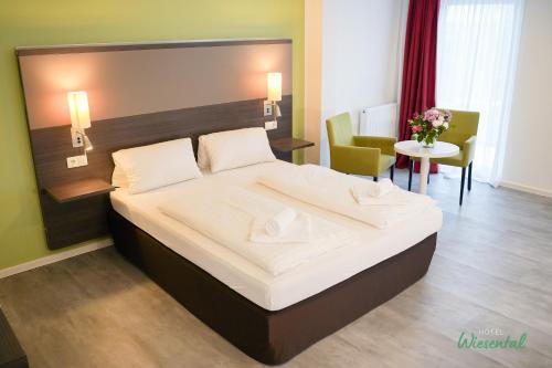 Hotel Wiesental Nähe Friedrichshafen in Meckenbeuren, Deutschland