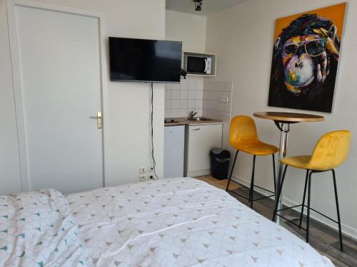 hotel photo