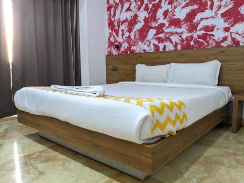 Deluxe Double Room with Sea View image 5