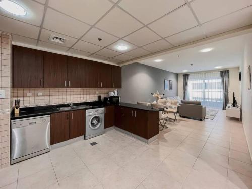 StoneTree - Elite Residence 1 BR - Near Dubai Tram - image 12
