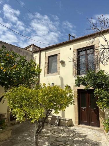 Cozy village house in Ano Asites