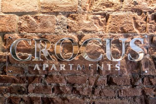 Crocus Apartments - image 10