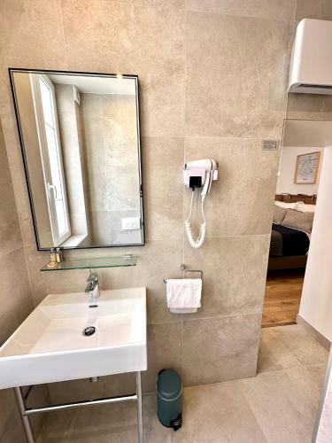 Hotel Zora – Paris, TX