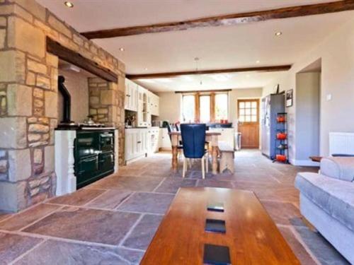 Throstle Nest Farm - main image