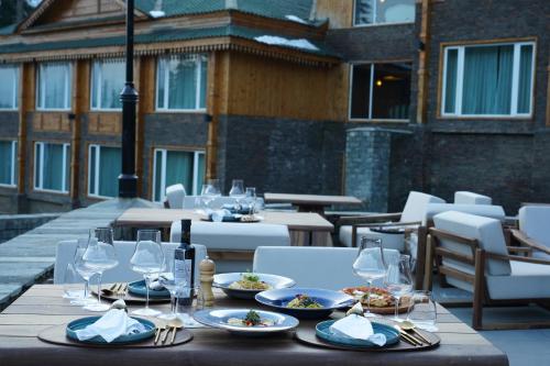 The Khyber Himalayan Resort & Spa in Gulmarg