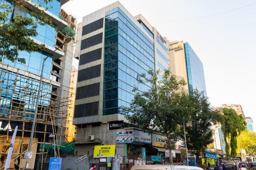 A szálláshely kívülről, Hotel Larmont Luxury in Nyugat-Andheri
