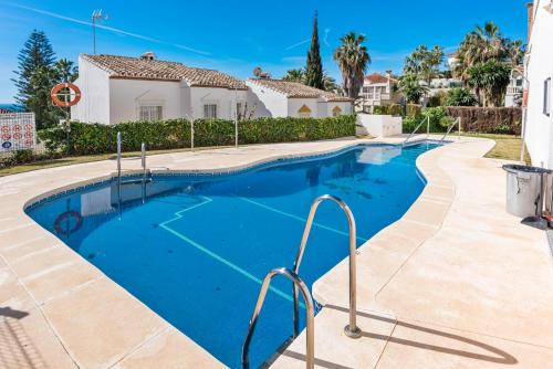 Aries flat with pool in La Cala Ref 199