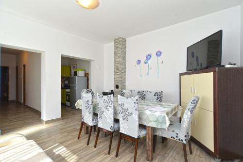 Apartments Vili 351 - image 7