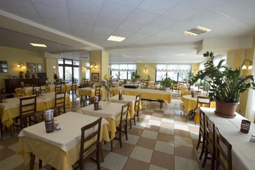 Restaurant, Hotel Ganfo in Sirmione