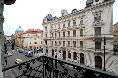 Historic Centre Apartments V - image 2