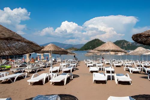 SUPREME BEACH İÇMELER Adults Only