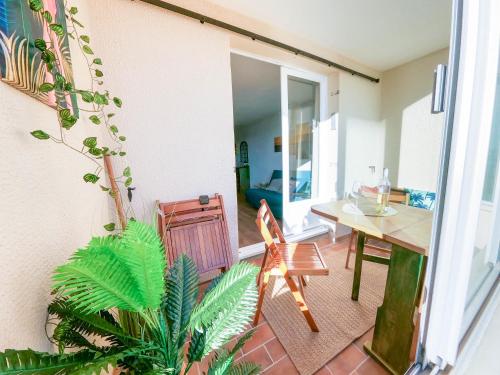 Splendide appartement GOLDEN HOUSE vue LAC et montagne, Aude