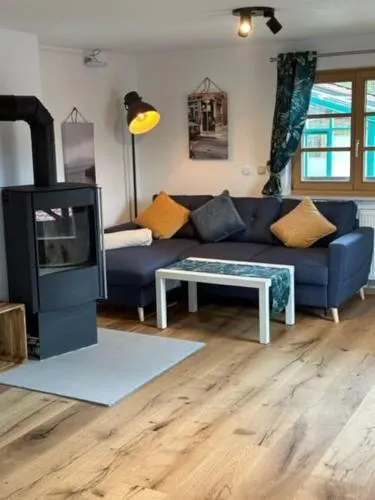 Charmante farbenfrohe Wohnung für zwei in Fischbachau, Deutschland