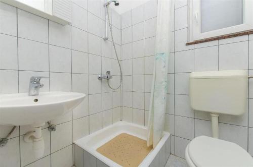 Apartments Nada - image 7