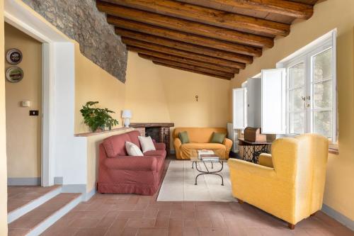  ALTIDO Terrific house with Garden and Parking in Monsagrati