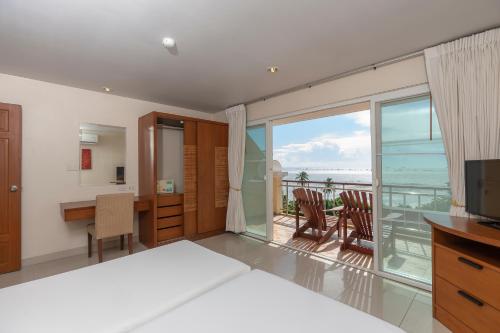 room detail thumbnail 0