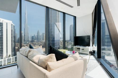 Marquise Square - 2Br Apartment - Allsopp&Allsopp, Dubai