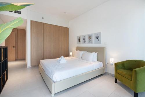 Allsopp & Allsopp - Full Burj Khalifa View 2-Bedroom Apartment in Marquise Square Business Bay - image 3