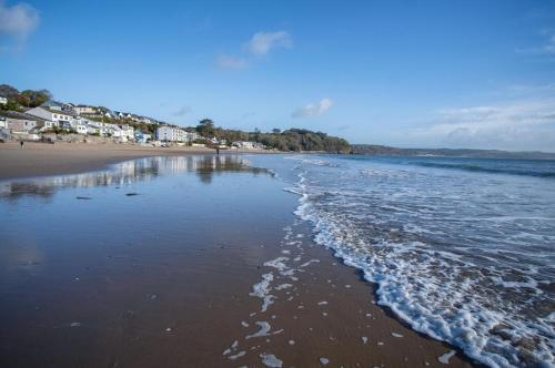 Ocean Cabins No 8 At The Square - Saundersfoot