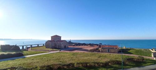 Valparaiso-Vue Mer-2 ch-Garage-Sables d olonne